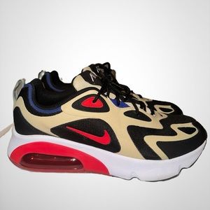 NIKE Air Max 200 Team Gold